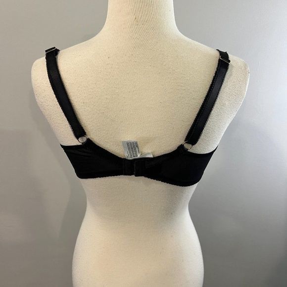 🌿4/$35🌿 THYME MATERNITY Black Nursing‎ Bra (36C) - Picture 5 of 8